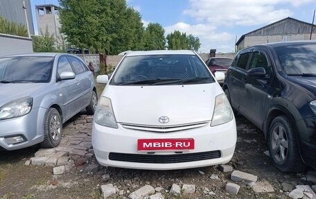 Toyota Prius, 2010 год, 650 000 рублей, 1 фотография