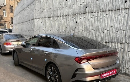 KIA K5, 2022 год, 2 230 000 рублей, 2 фотография