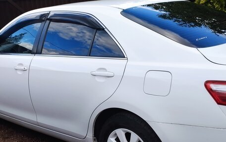 Toyota Camry, 2010 год, 1 300 000 рублей, 1 фотография