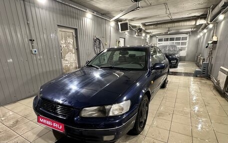 Toyota Camry, 1997 год, 500 000 рублей, 1 фотография