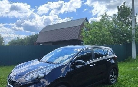 KIA Sportage IV рестайлинг, 2019 год, 2 100 000 рублей, 1 фотография