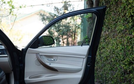 BMW 3 серия, 2012 год, 2 250 000 рублей, 9 фотография