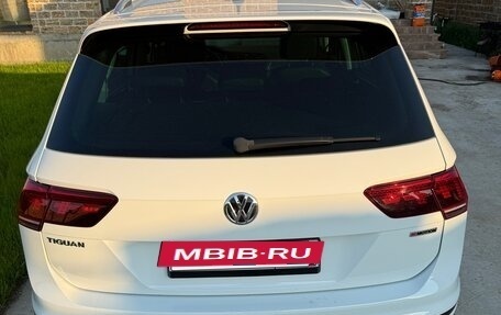 Volkswagen Tiguan II, 2019 год, 2 950 000 рублей, 4 фотография