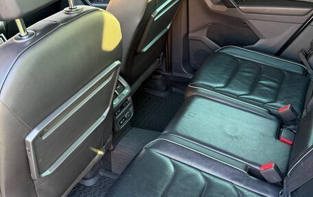 Volkswagen Tiguan II, 2019 год, 2 950 000 рублей, 21 фотография
