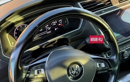 Volkswagen Tiguan II, 2019 год, 2 950 000 рублей, 27 фотография
