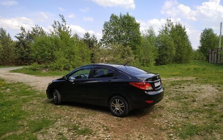 Hyundai Solaris II рестайлинг, 2011 год, 585 000 рублей, 5 фотография