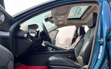 Hyundai Elantra, 2022 год, 1 720 000 рублей, 5 фотография