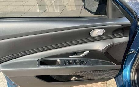 Hyundai Elantra, 2022 год, 1 720 000 рублей, 11 фотография