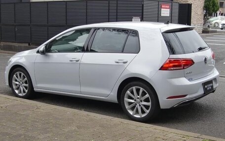 Volkswagen Golf VII, 2018 год, 1 270 000 рублей, 5 фотография