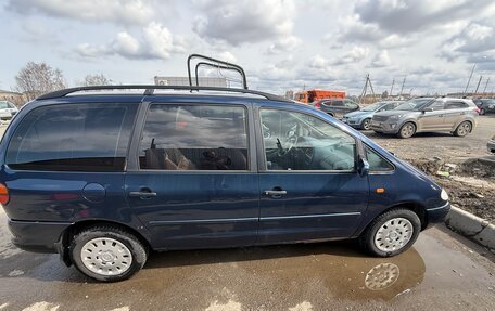 Volkswagen Sharan I рестайлинг, 1997 год, 370 000 рублей, 2 фотография