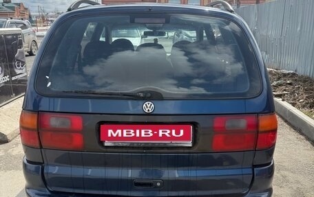Volkswagen Sharan I рестайлинг, 1997 год, 370 000 рублей, 4 фотография