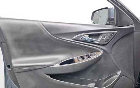 Chevrolet Malibu IX, 2022 год, 1 580 009 рублей, 13 фотография