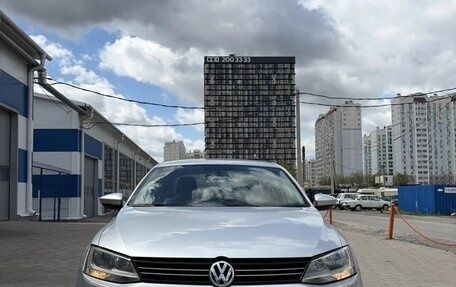 Volkswagen Jetta VI, 2013 год, 965 000 рублей, 5 фотография