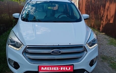 Ford Kuga III, 2017 год, 1 625 000 рублей, 10 фотография