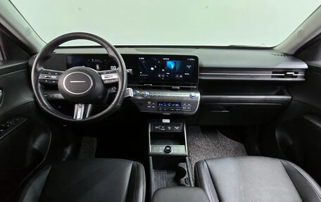 Hyundai Kona, 2023 год, 1 820 000 рублей, 7 фотография