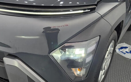 Hyundai Kona, 2023 год, 1 820 000 рублей, 6 фотография