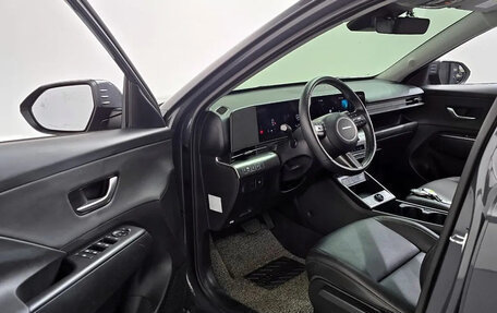 Hyundai Kona, 2023 год, 1 820 000 рублей, 12 фотография