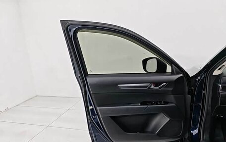 Mazda CX-5 II, 2023 год, 1 820 000 рублей, 17 фотография