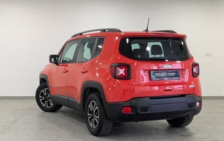 Jeep Renegade I рестайлинг, 2019 год, 1 800 000 рублей, 22 фотография