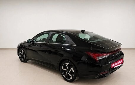 Hyundai Elantra, 2021 год, 1 770 000 рублей, 5 фотография