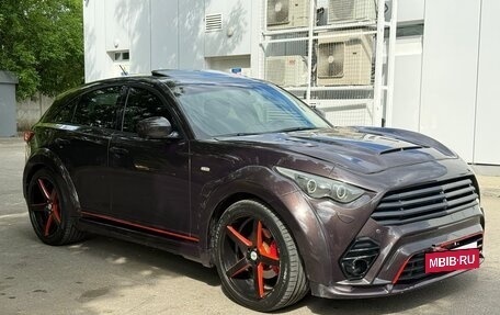 Infiniti QX70, 2015 год, 2 300 000 рублей, 4 фотография