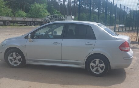 Nissan Tiida, 2010 год, 600 000 рублей, 4 фотография