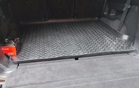 Land Rover Discovery IV, 2013 год, 2 000 000 рублей, 10 фотография