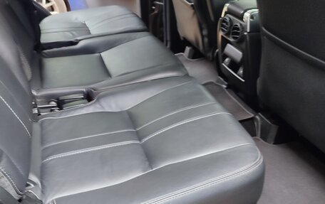 Land Rover Discovery IV, 2013 год, 2 000 000 рублей, 13 фотография