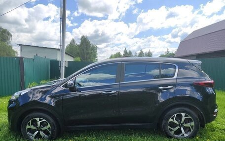 KIA Sportage IV рестайлинг, 2019 год, 2 100 000 рублей, 3 фотография