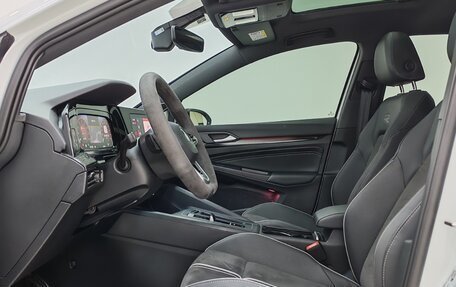 Volkswagen Golf VIII, 2022 год, 1 970 000 рублей, 8 фотография
