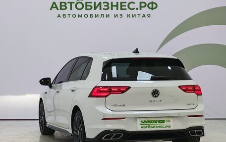 Volkswagen Golf VIII, 2022 год, 1 970 000 рублей, 4 фотография