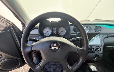 Mitsubishi Outlander III рестайлинг 3, 2008 год, 560 000 рублей, 7 фотография