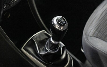 Hyundai Solaris II рестайлинг, 2014 год, 990 000 рублей, 11 фотография