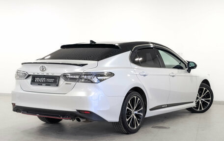 Toyota Camry, 2020 год, 3 060 000 рублей, 5 фотография