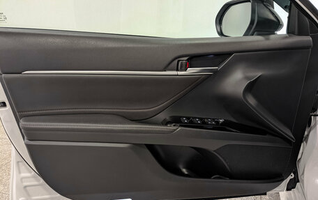 Toyota Camry, 2020 год, 3 060 000 рублей, 19 фотография