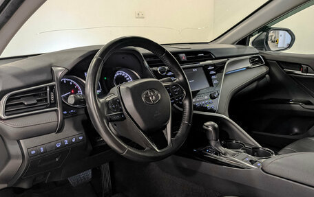 Toyota Camry, 2020 год, 3 060 000 рублей, 15 фотография