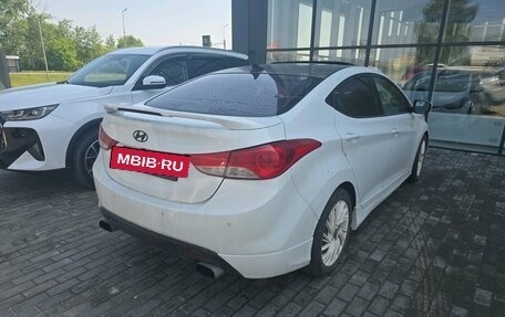 Hyundai Avante, 2010 год, 850 000 рублей, 2 фотография