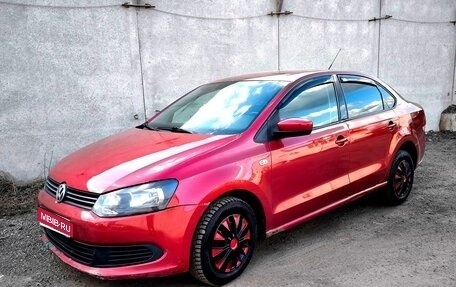 Volkswagen Polo VI (EU Market), 2012 год, 499 000 рублей, 1 фотография