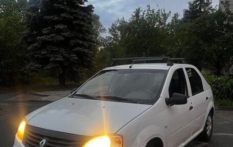 Renault Logan I, 2014 год, 255 000 рублей, 2 фотография