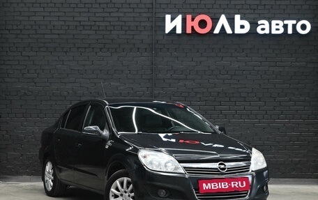 Opel Astra H, 2013 год, 370 000 рублей, 3 фотография