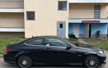 Mercedes-Benz C-Класс, 2012 год, 1 200 000 рублей, 2 фотография