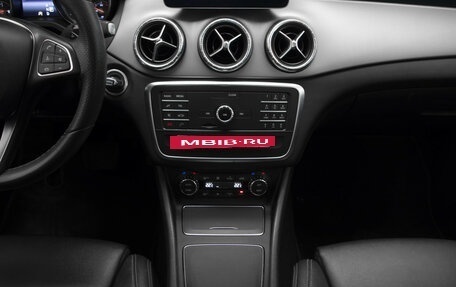 Mercedes-Benz CLA, 2016 год, 2 150 000 рублей, 19 фотография