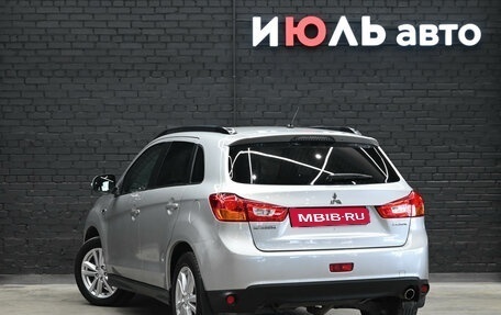 Mitsubishi ASX I рестайлинг, 2013 год, 1 580 000 рублей, 4 фотография