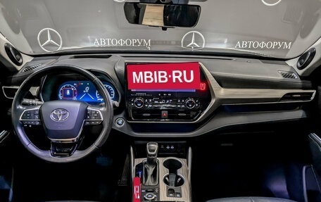 Toyota Highlander, 2024 год, 5 700 000 рублей, 14 фотография