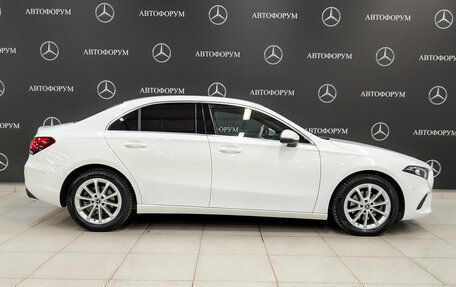 Mercedes-Benz A-Класс, 2022 год, 2 955 000 рублей, 4 фотография