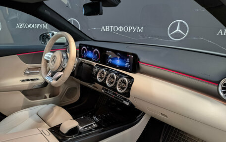 Mercedes-Benz A-Класс, 2022 год, 2 955 000 рублей, 13 фотография