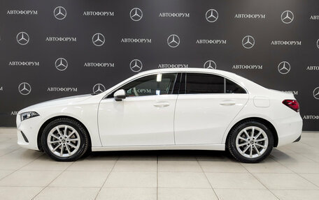 Mercedes-Benz A-Класс, 2022 год, 2 955 000 рублей, 8 фотография