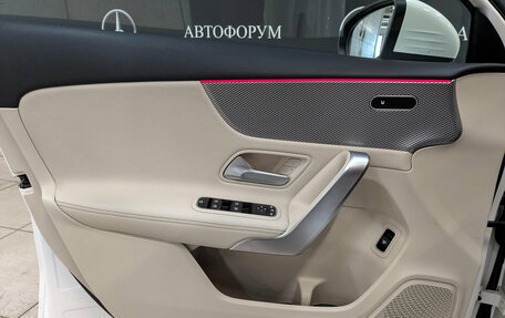 Mercedes-Benz A-Класс, 2022 год, 2 955 000 рублей, 19 фотография