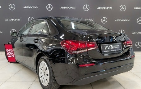 Mercedes-Benz A-Класс, 2020 год, 2 450 000 рублей, 7 фотография