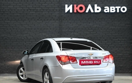 Chevrolet Cruze II, 2014 год, 830 000 рублей, 4 фотография